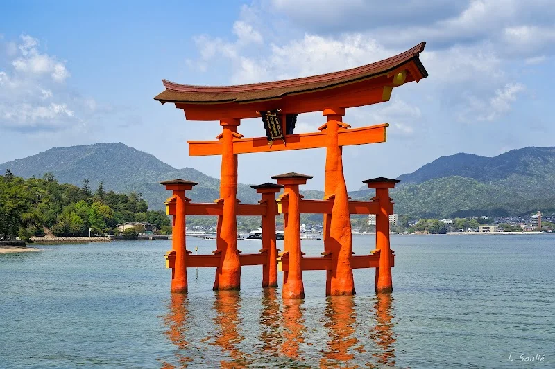 Itsukushima Shrine (Miyajima)