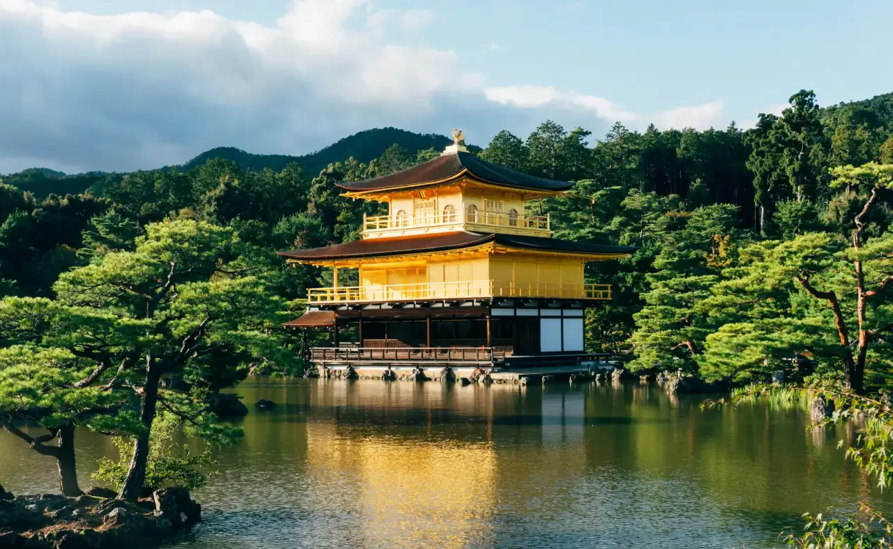 Kinkaku-ji Temple Gardens Kinkaku-ji Temple Gardens